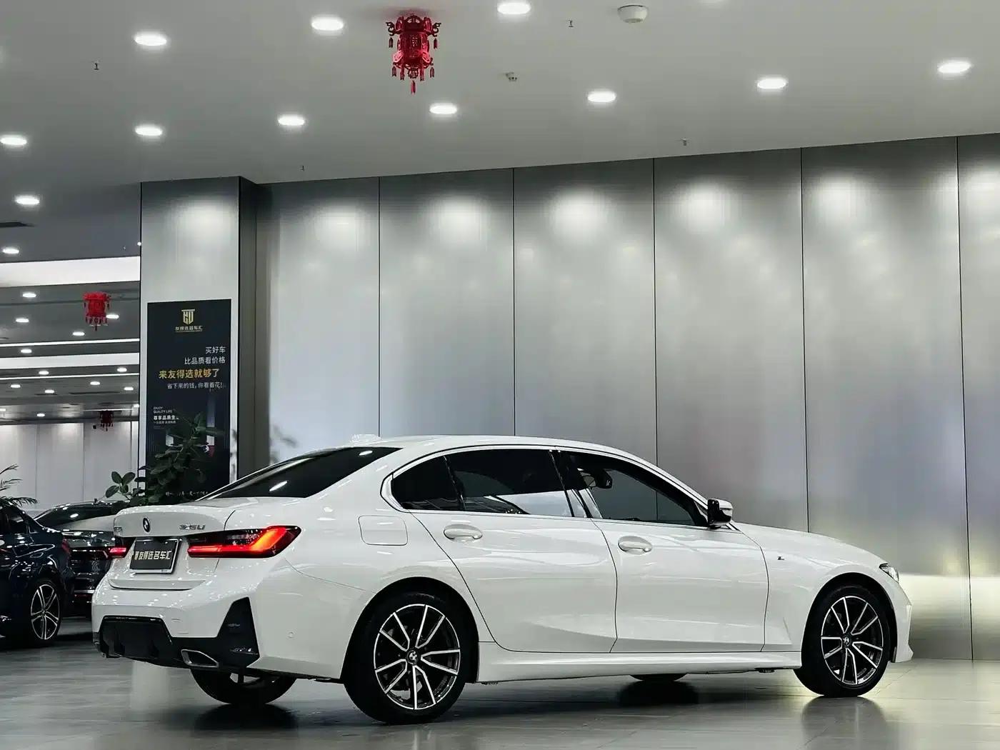 2023 BMW 3 Series 325Li M Sport Package — миниатюра 7