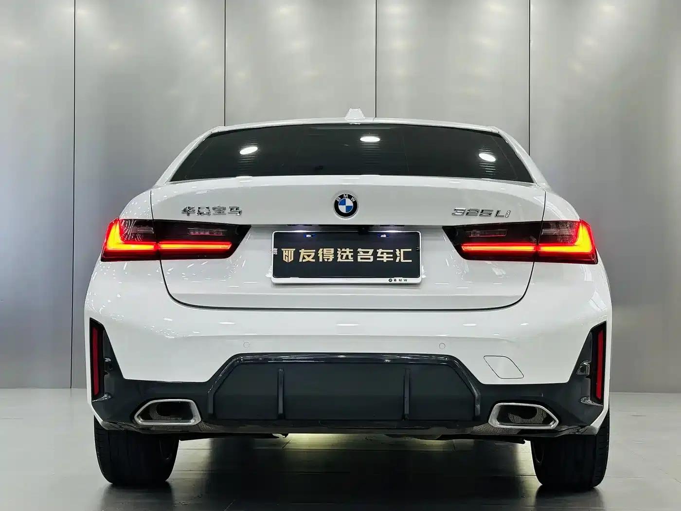 2023 BMW 3 Series 325Li M Sport Package — миниатюра 9