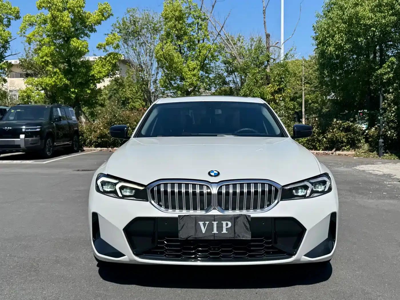 2023 BMW 3 Series 320Li M Sport Package — миниатюра 2