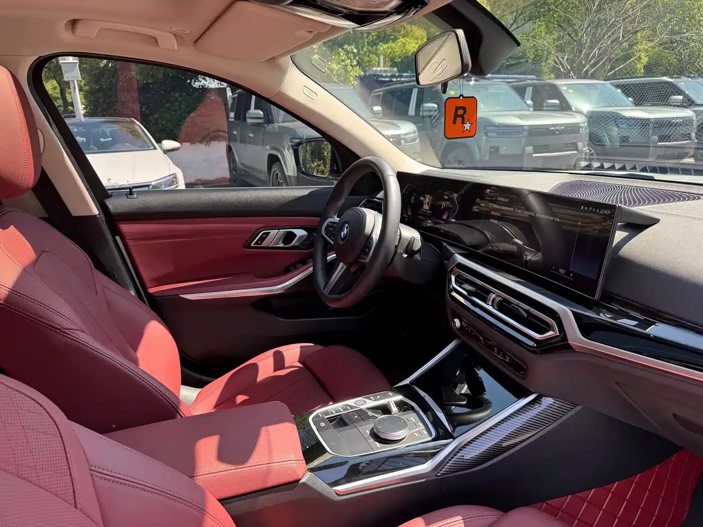 2023 BMW 3 Series 320Li M Sport Package — миниатюра 17