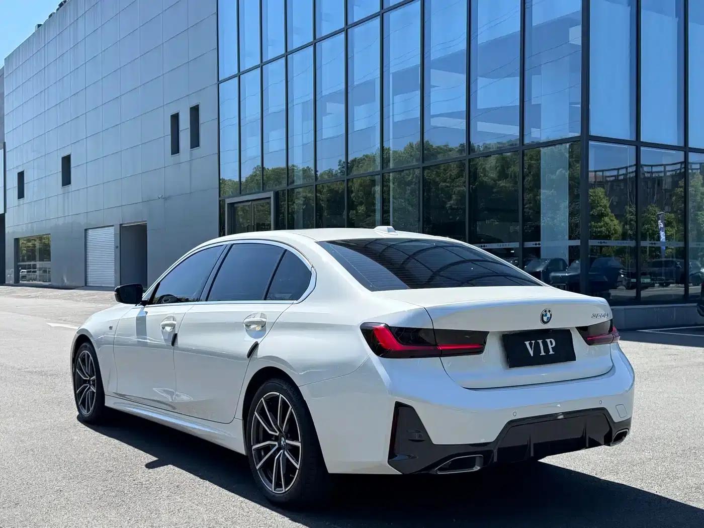 2023 BMW 3 Series 320Li M Sport Package — миниатюра 21