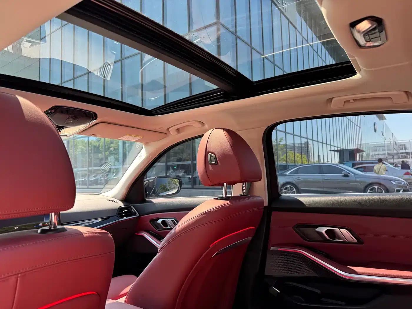 2023 BMW 3 Series 320Li M Sport Package — миниатюра 8