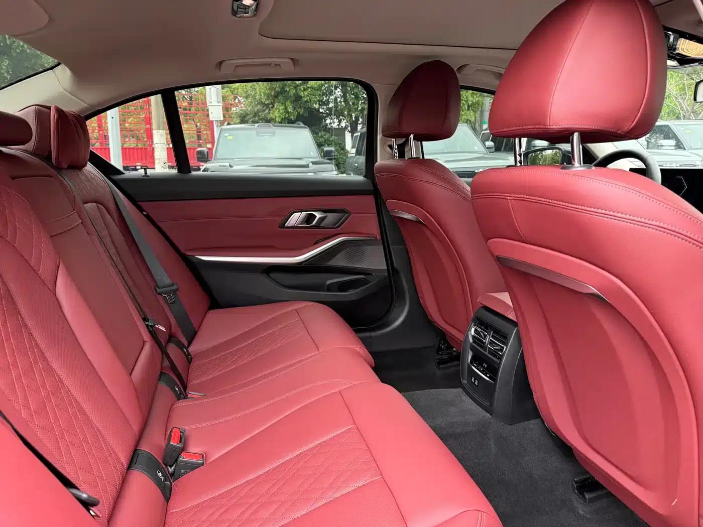 2024 BMW 3 Series 325Li M Sport Package — миниатюра 15