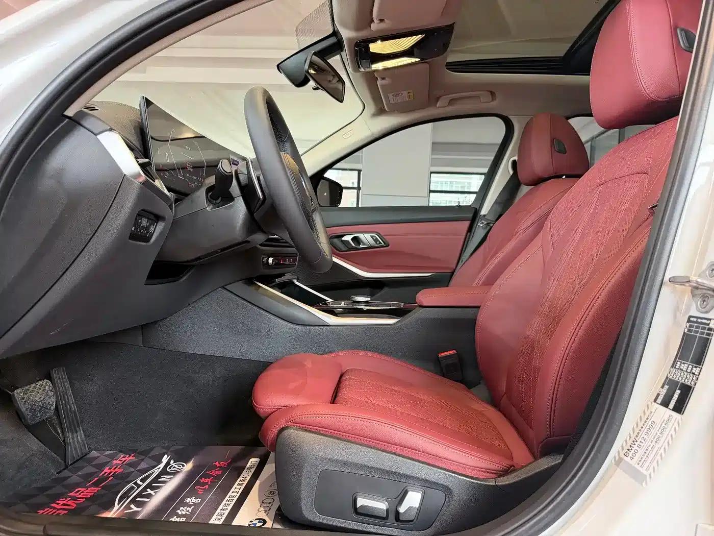 2023 BMW 3 Series 320Li M Sport Package — миниатюра 6