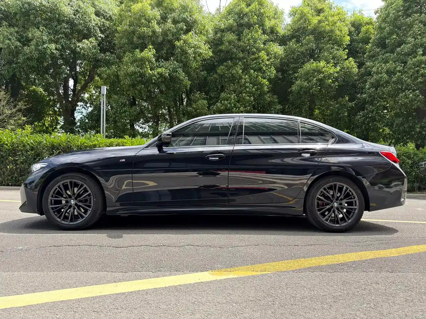 2024 BMW 3 Series 325Li M Sport Package — миниатюра 9