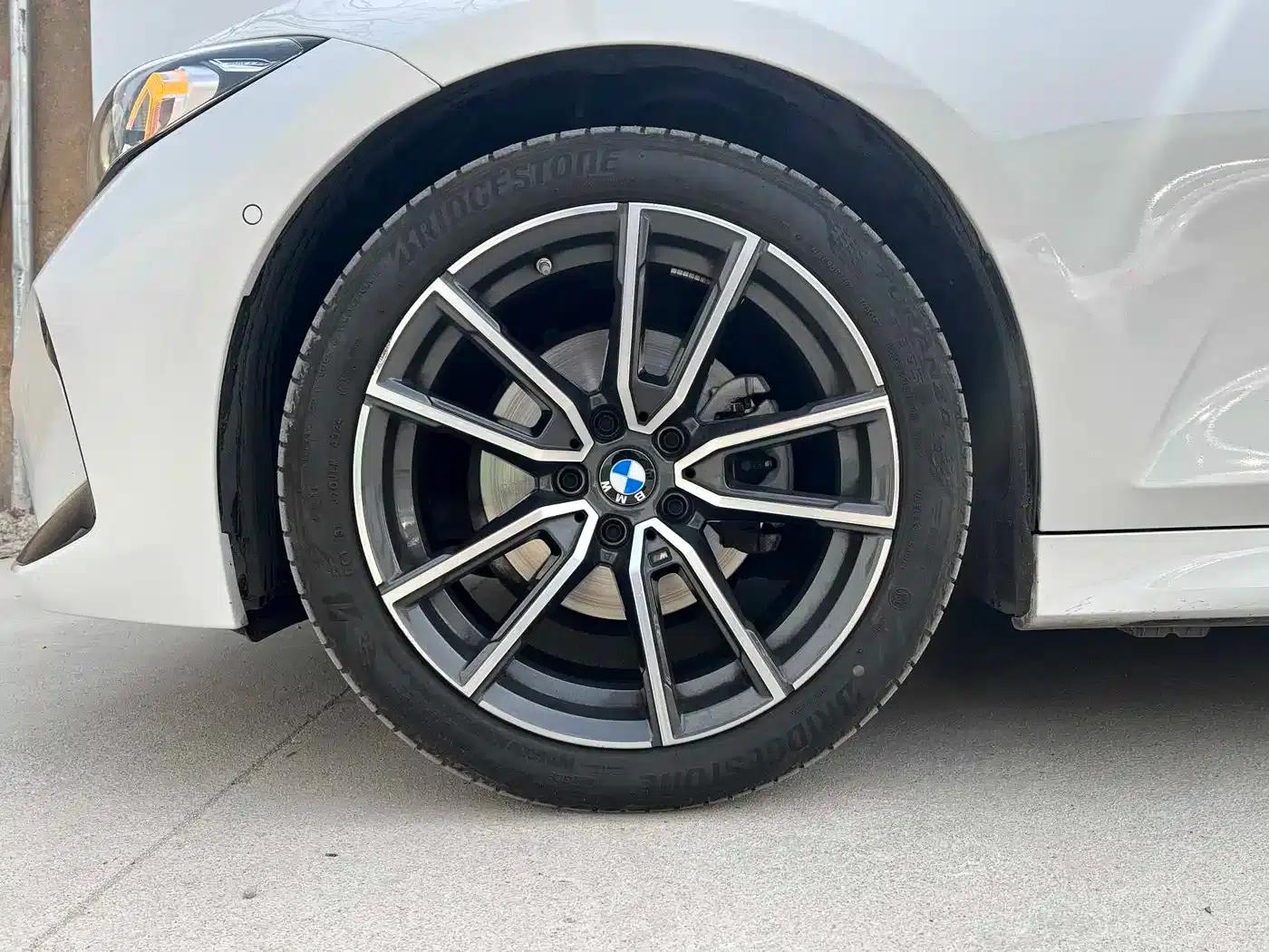 2025 BMW 3 Series 325Li M Sport Package — миниатюра 13