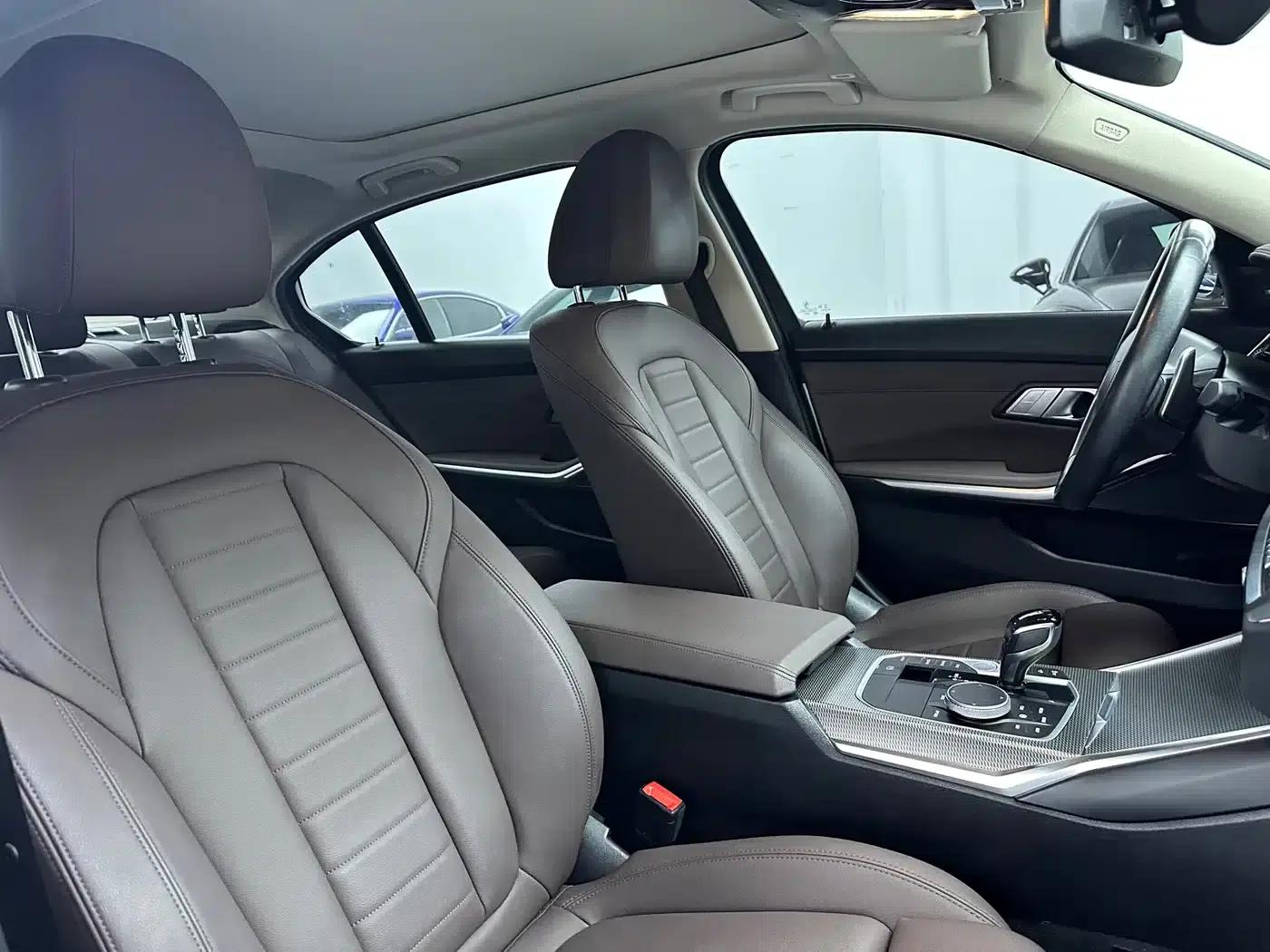 2021 BMW 3 Series 325Li M Sport Shadow Edition — миниатюра 18