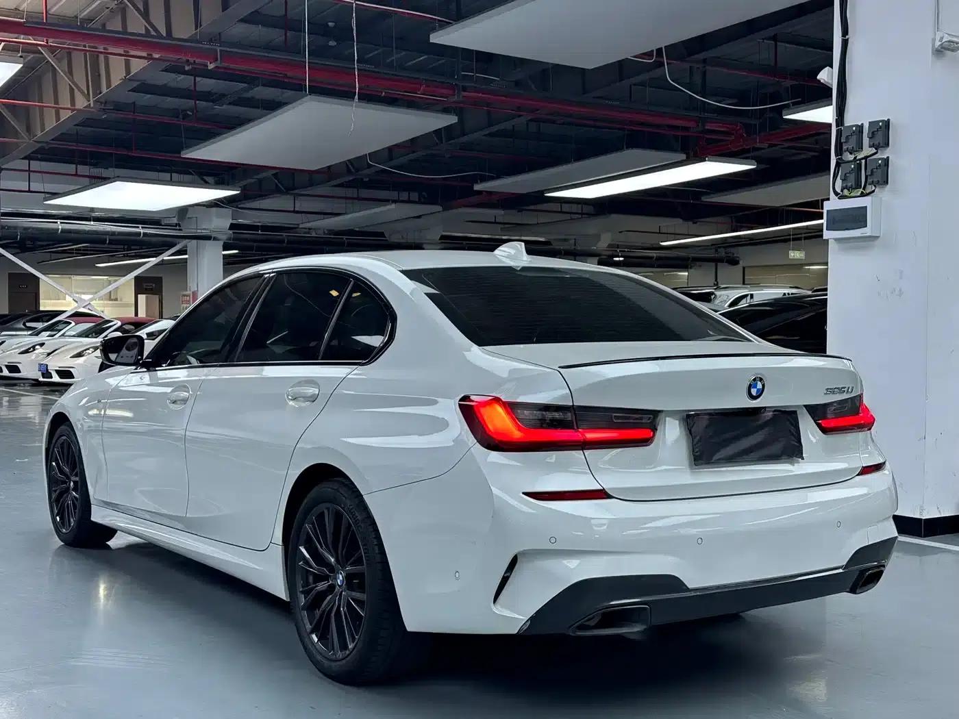 2021 BMW 3 Series 325Li M Sport Shadow Edition — миниатюра 23