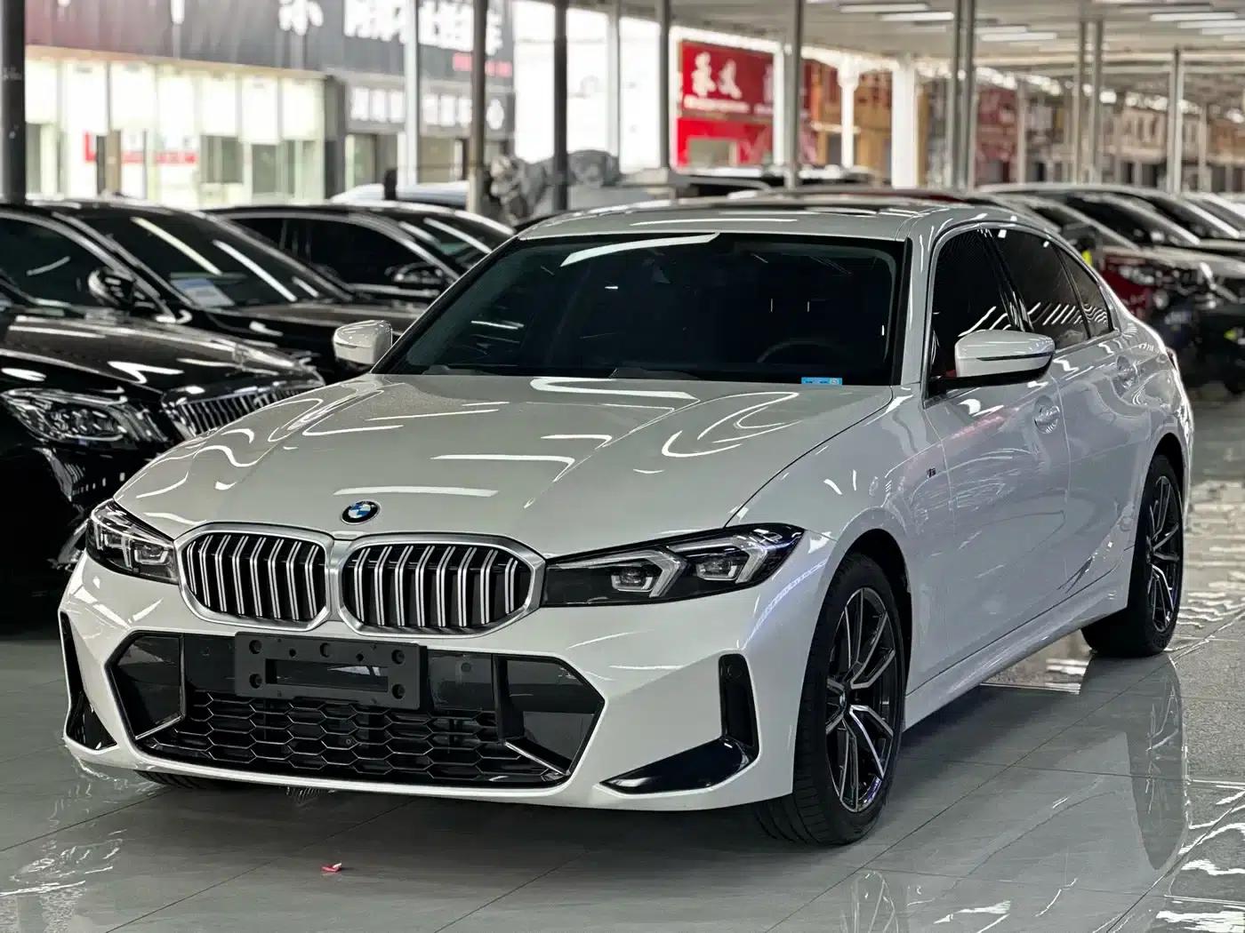 2023 BMW 3 Series 320Li M Sport Package — миниатюра 1