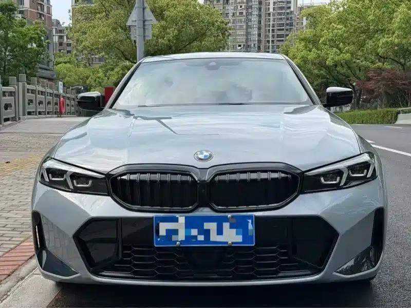 2026 BMW 3 Series 330Li M Sport Shadow Edition — миниатюра 1