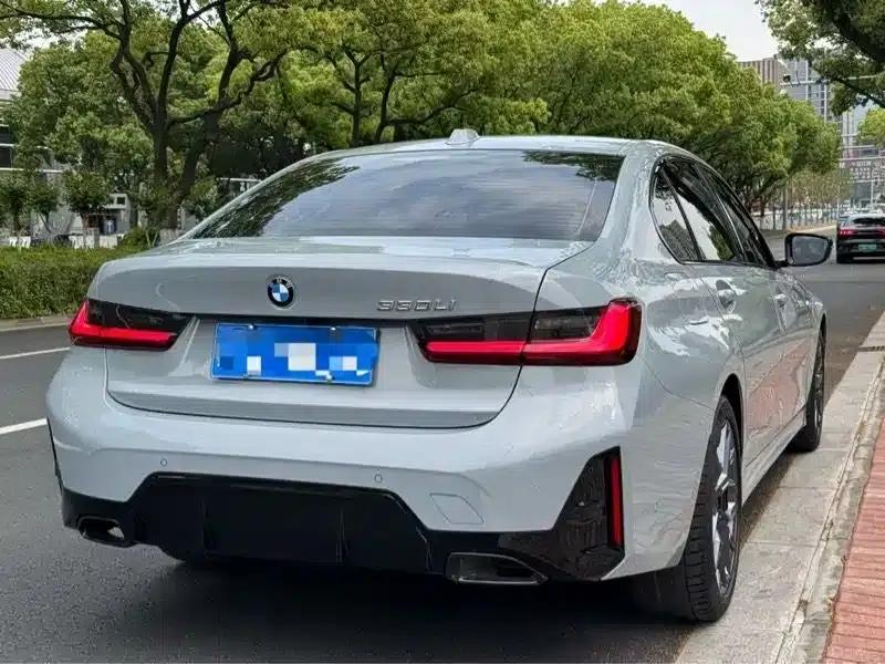 2026 BMW 3 Series 330Li M Sport Shadow Edition — миниатюра 9
