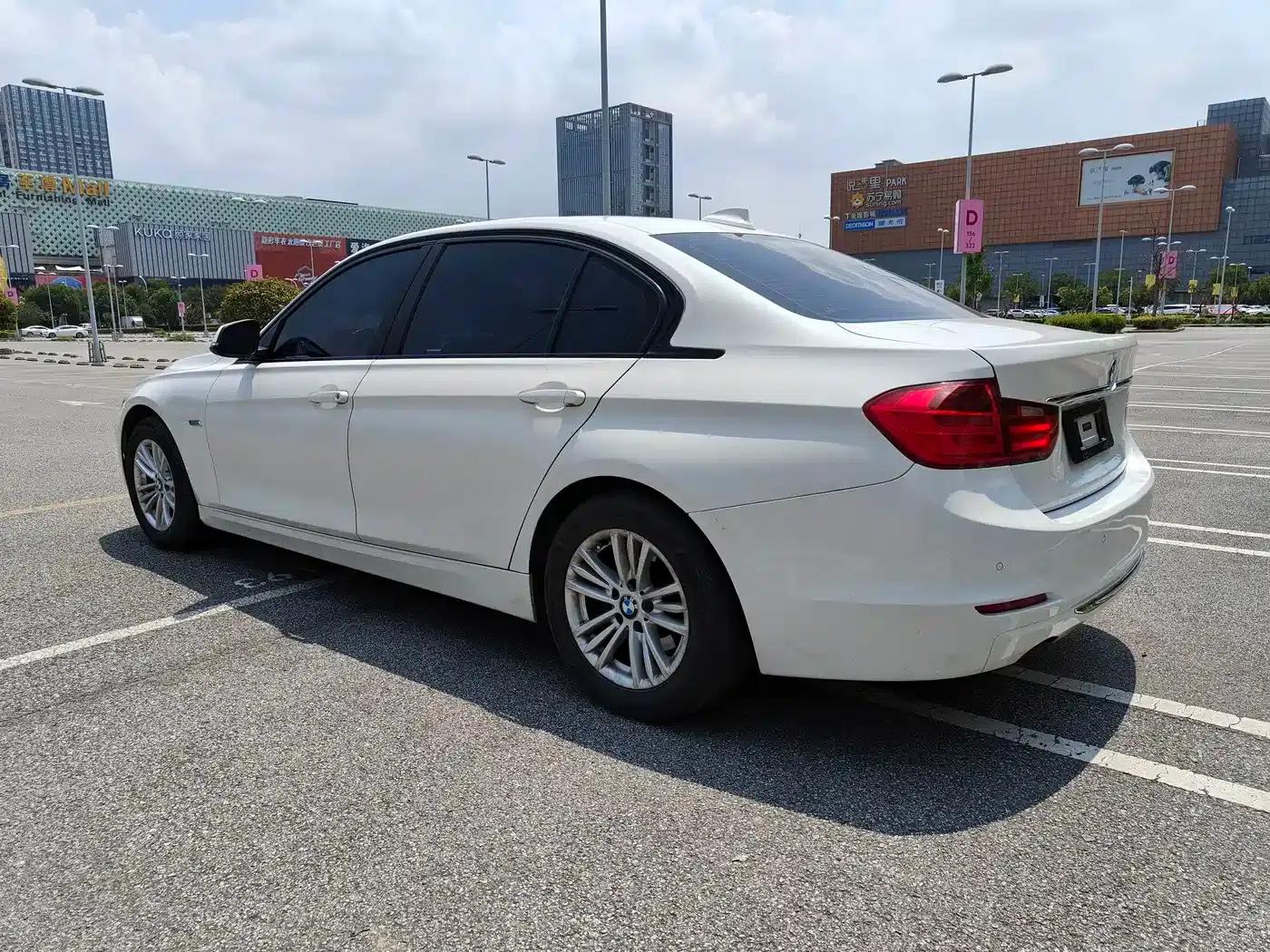 BMW 3 Series 2013 320Li Fashion Edition — миниатюра 15