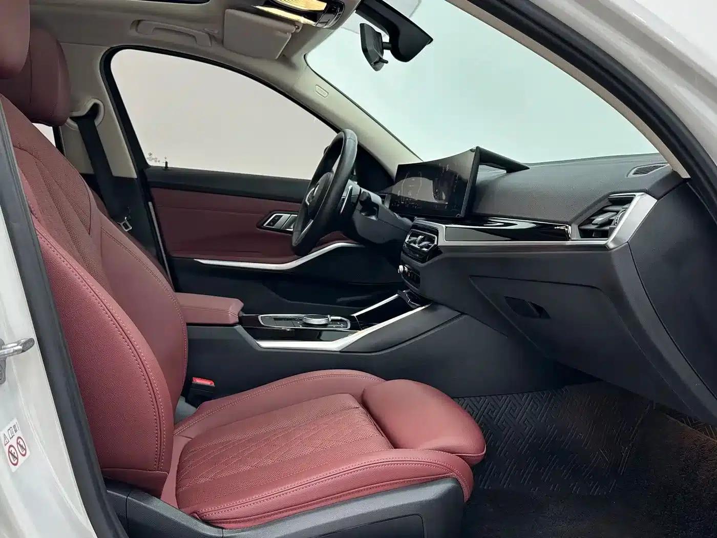 2023 BMW 3 Series 320Li M Sport Package — миниатюра 7
