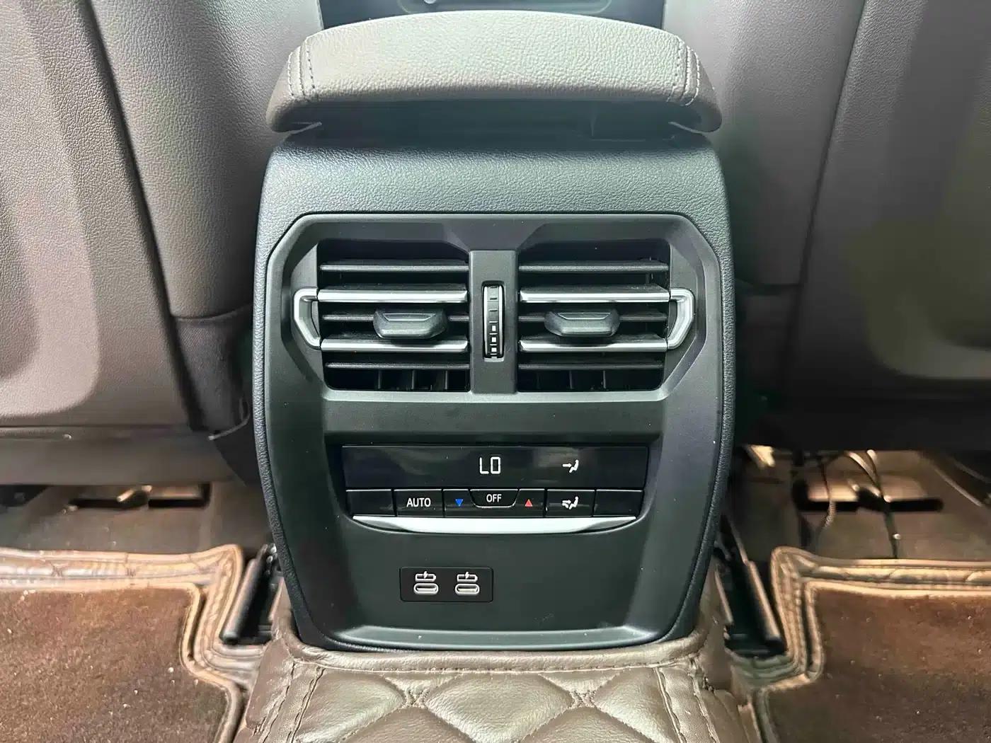 2023 BMW 3 Series 320Li M Sport Package — миниатюра 13