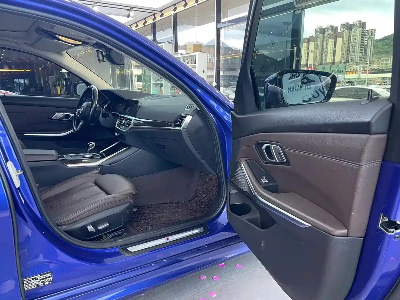 2022 BMW 3 Series Facelift 325Li M Sport Shadow Edition — миниатюра 16
