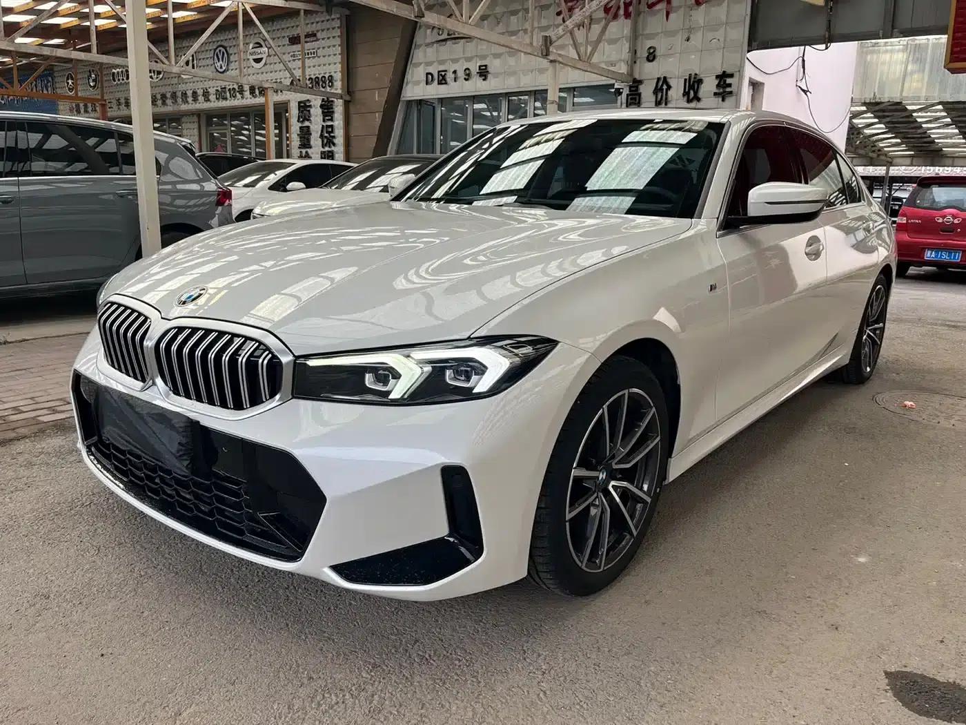 2023 BMW 3 Series 320Li M Sport Package — миниатюра 1