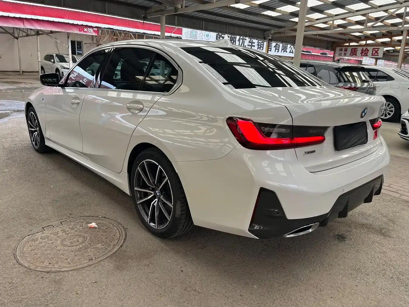 2023 BMW 3 Series 320Li M Sport Package — миниатюра 6