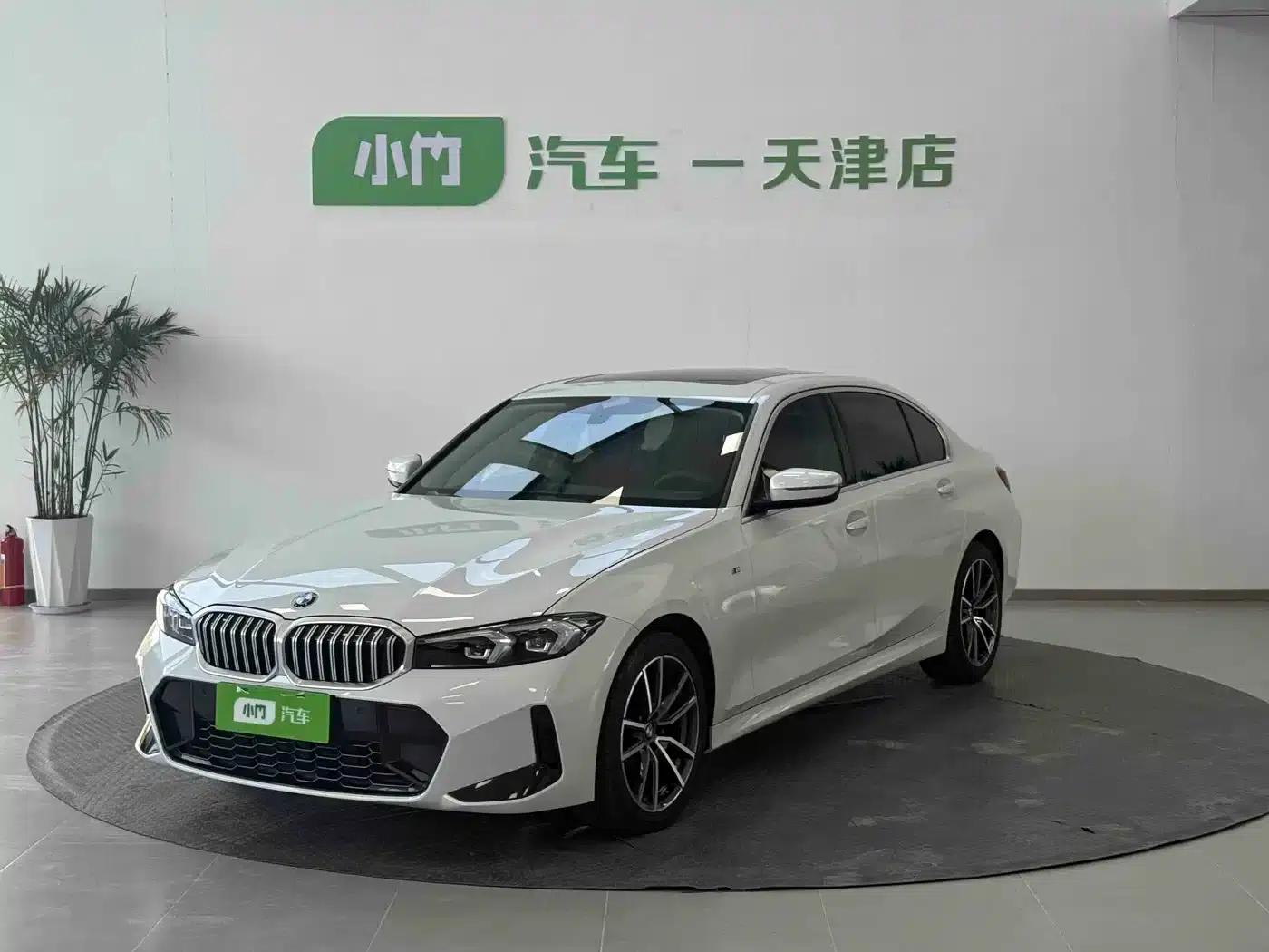 2023 BMW 3 Series 320Li M Sport Package — миниатюра 1