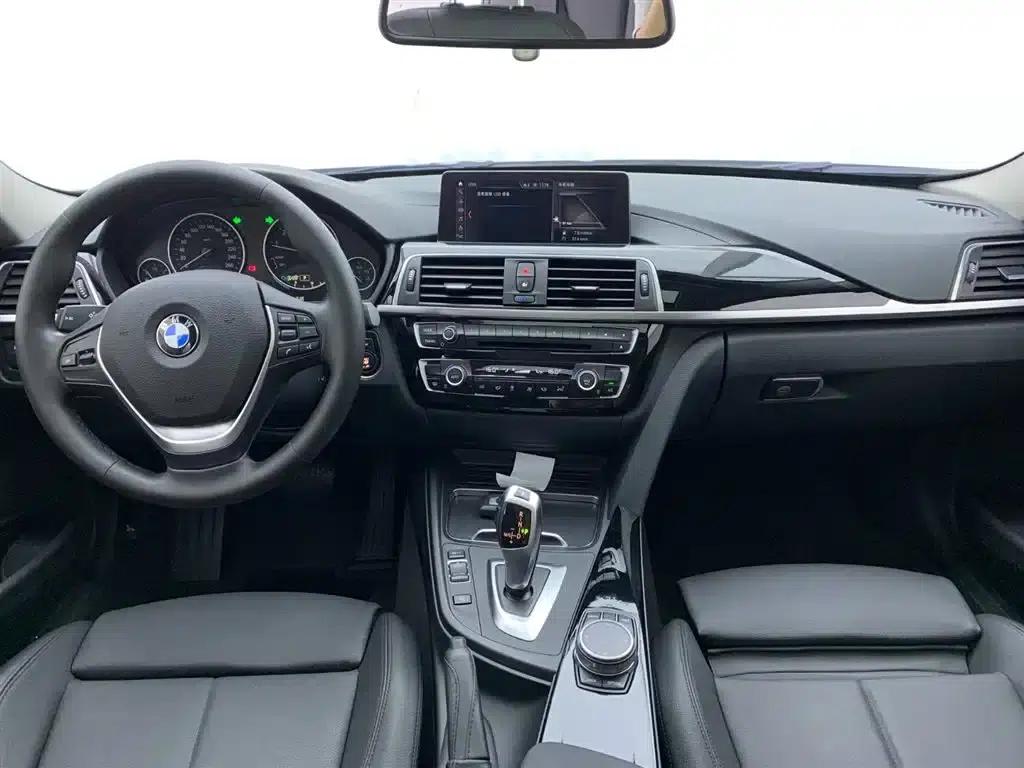 BMW 3 Series 2018 320Li Fashion Edition — миниатюра 16