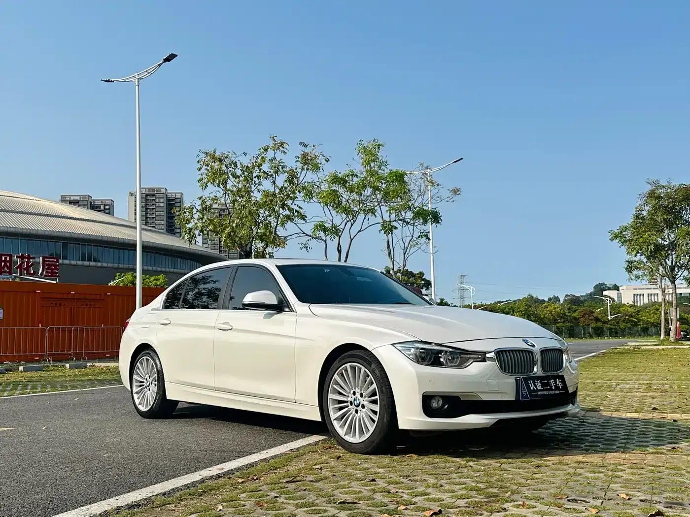 BMW 3 Series 2018 320Li Fashion Edition — миниатюра 4