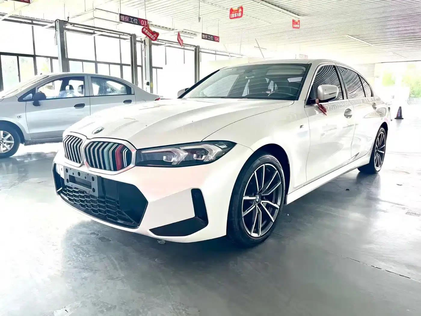 2023 BMW 3 Series 320Li M Sport Package — миниатюра 3