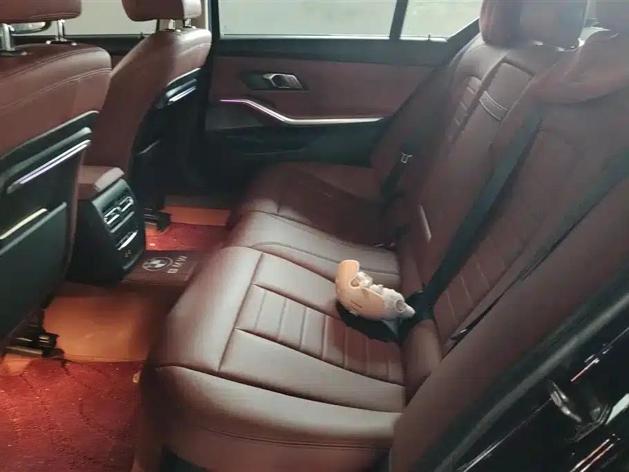 2021 BMW 3 Series 320Li M Sport Package — миниатюра 11