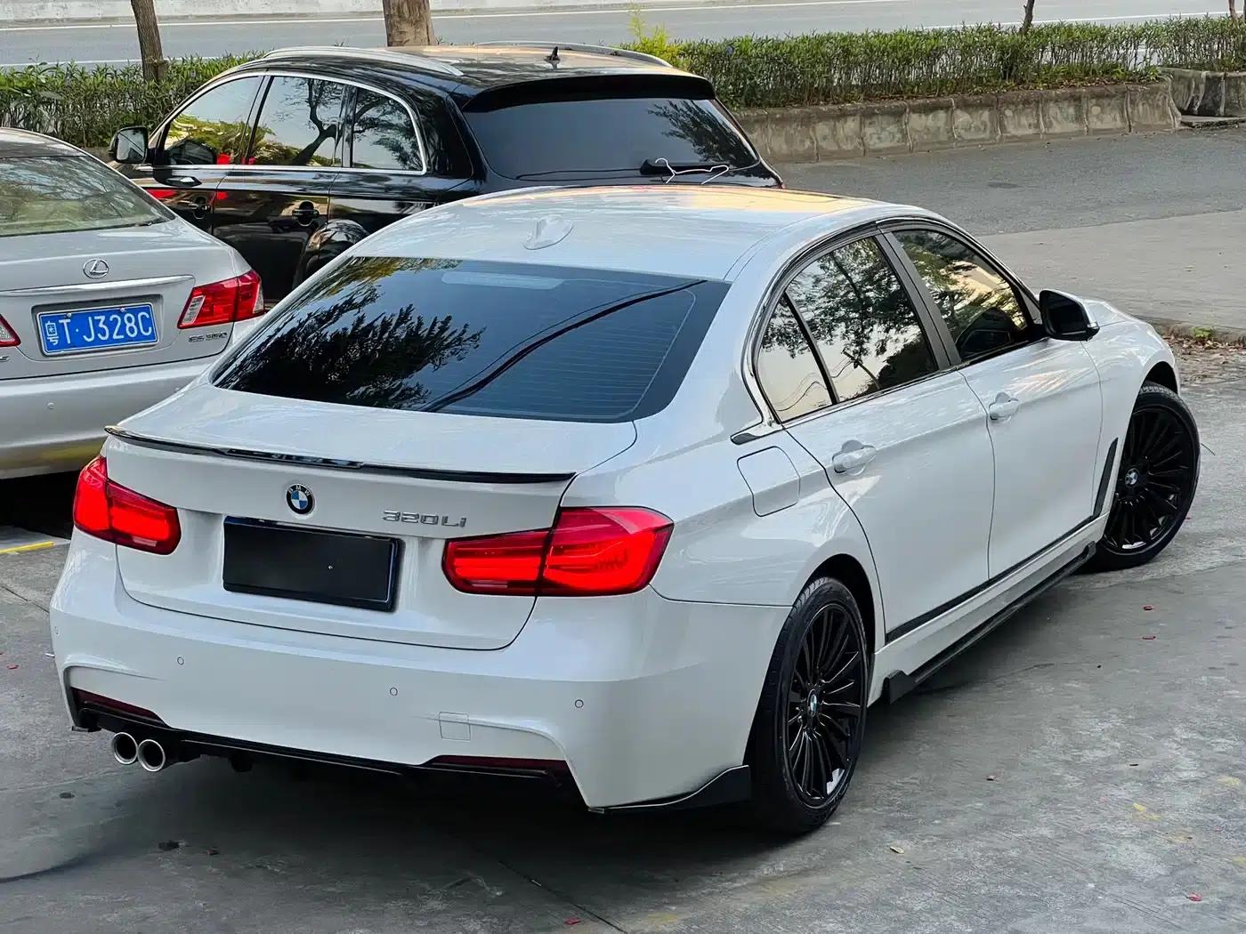 2019 BMW 3 Series 320Li M Sport Package — миниатюра 5