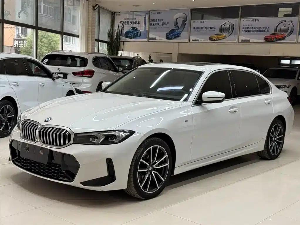 2023 BMW 3 Series 320Li M Sport Package — миниатюра 1
