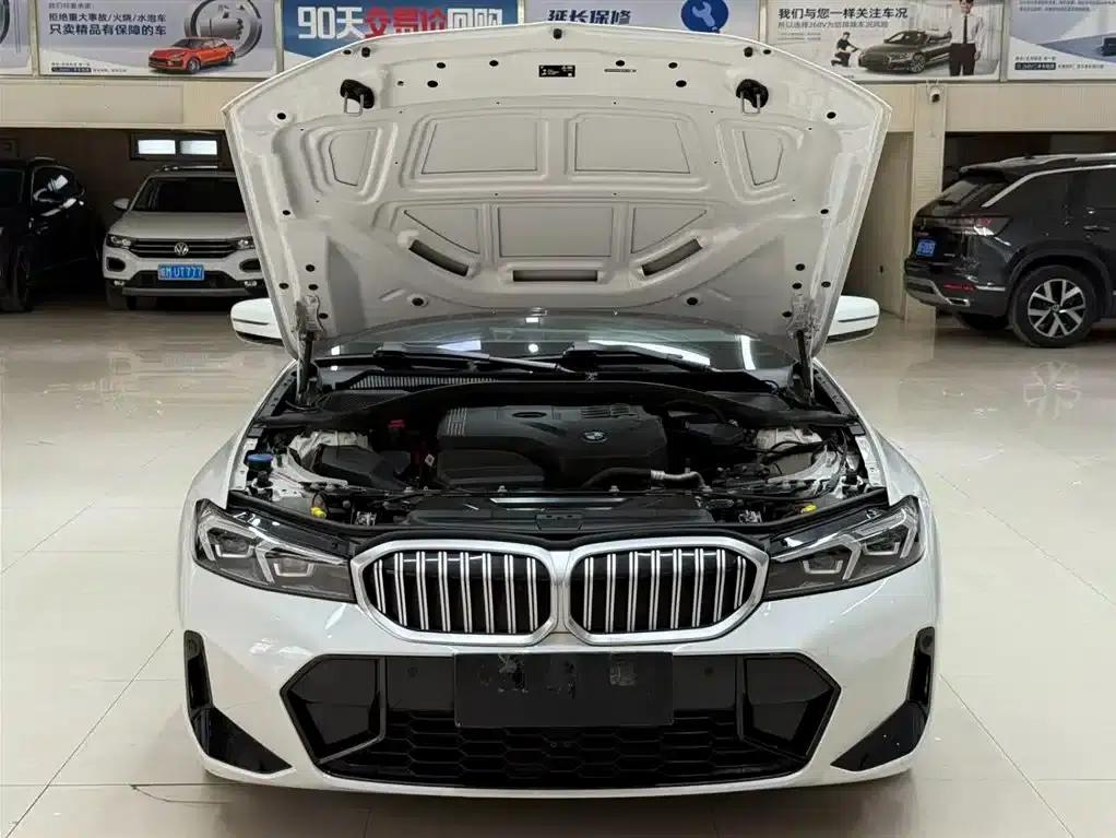 2023 BMW 3 Series 320Li M Sport Package — миниатюра 7