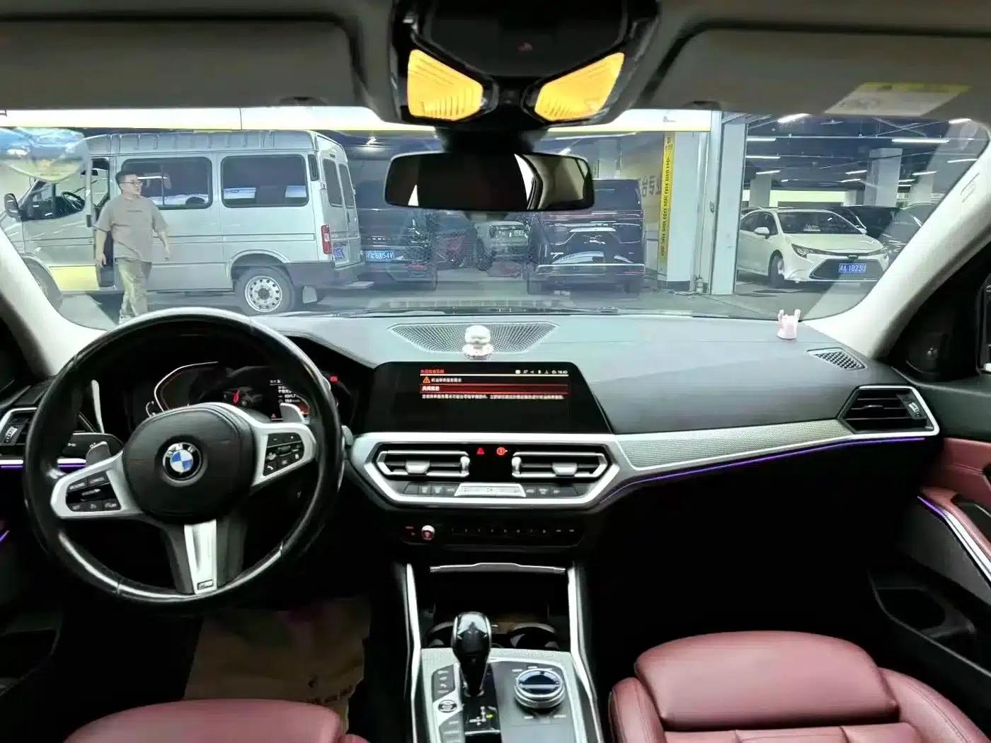 2021 BMW 3 Series 325i M Sport Shadow Edition — миниатюра 3
