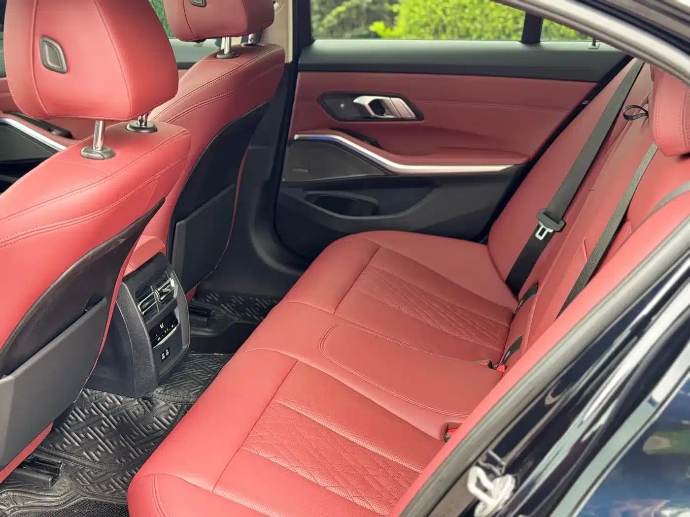 2022 BMW 3 Series Facelift 325i M Sport Shadow Edition — миниатюра 15