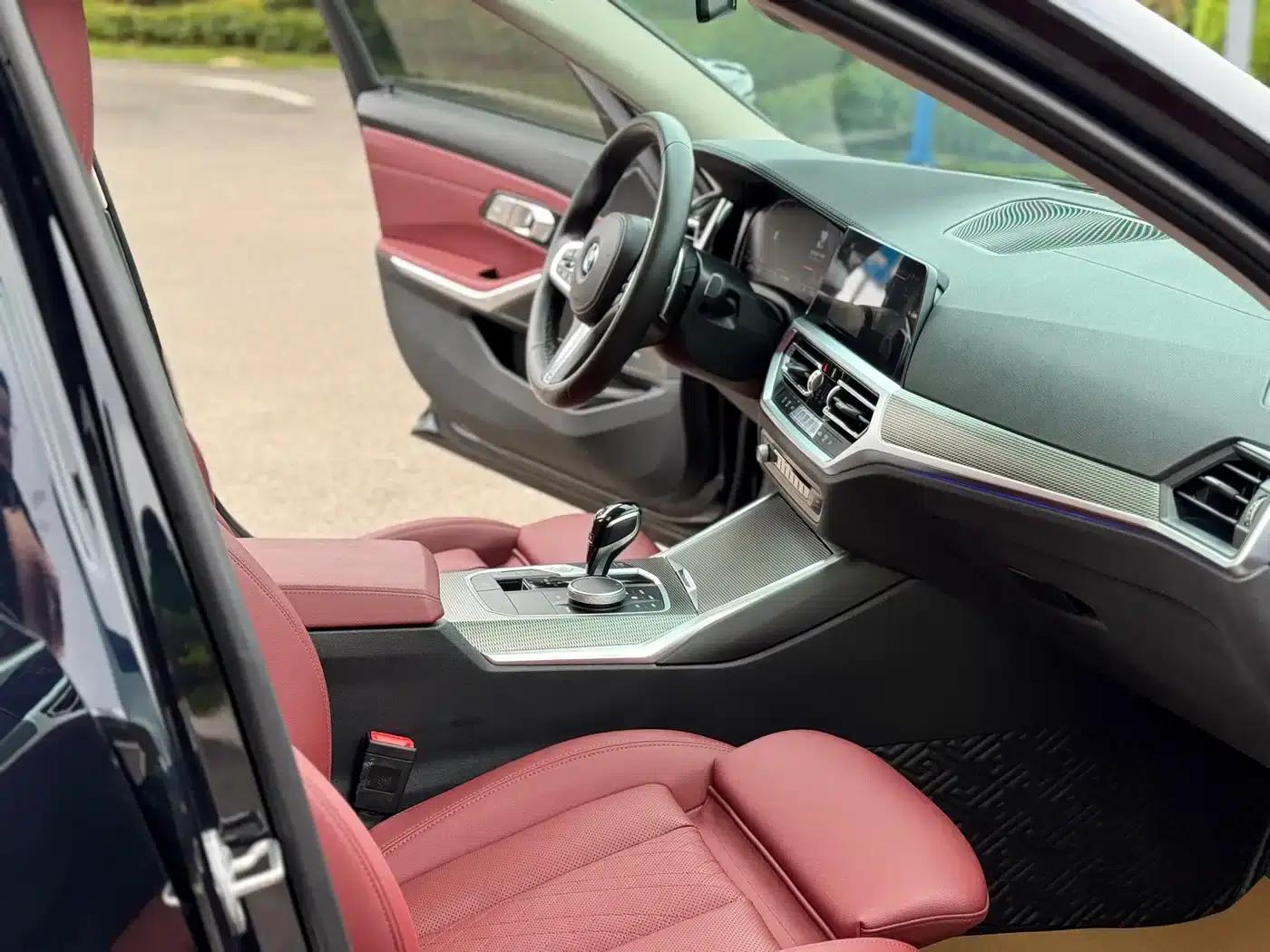 2022 BMW 3 Series Facelift 325i M Sport Shadow Edition — миниатюра 20