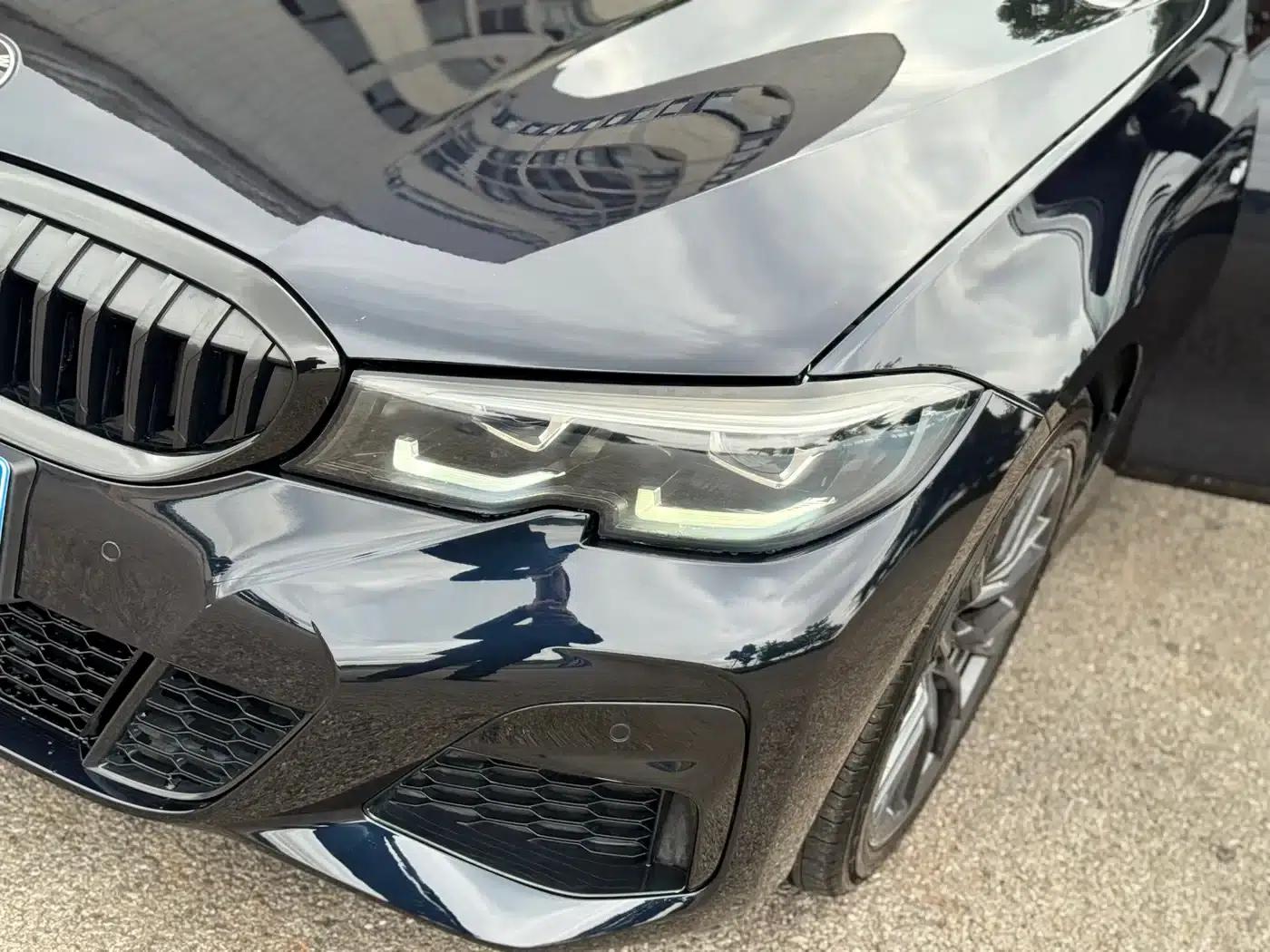2022 BMW 3 Series Facelift 325i M Sport Shadow Edition — миниатюра 23