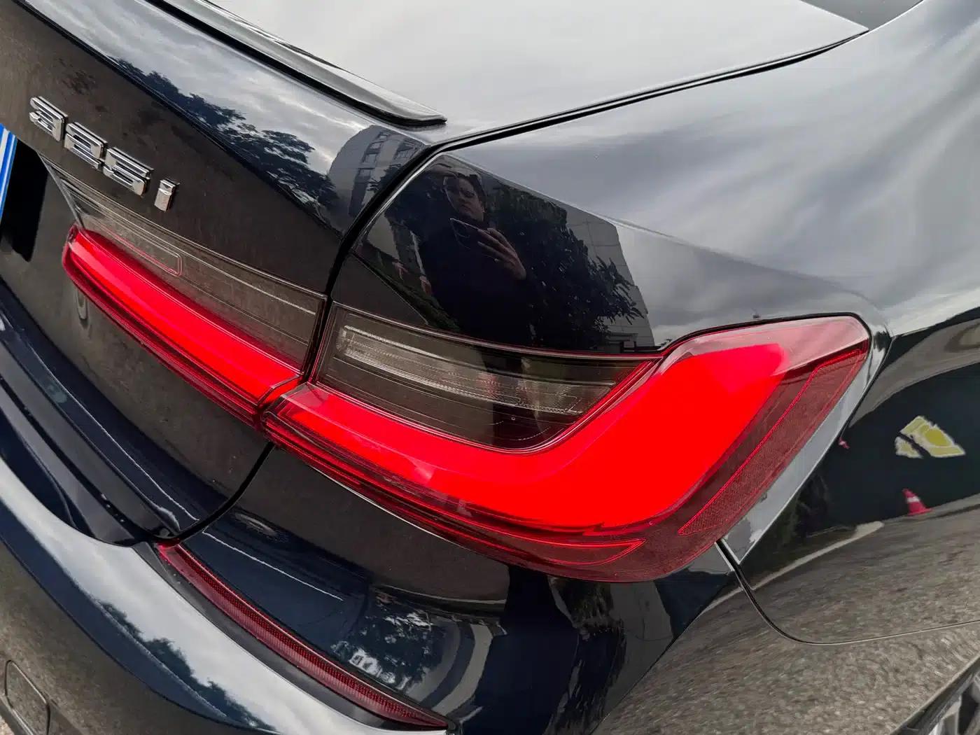 2022 BMW 3 Series Facelift 325i M Sport Shadow Edition — миниатюра 34