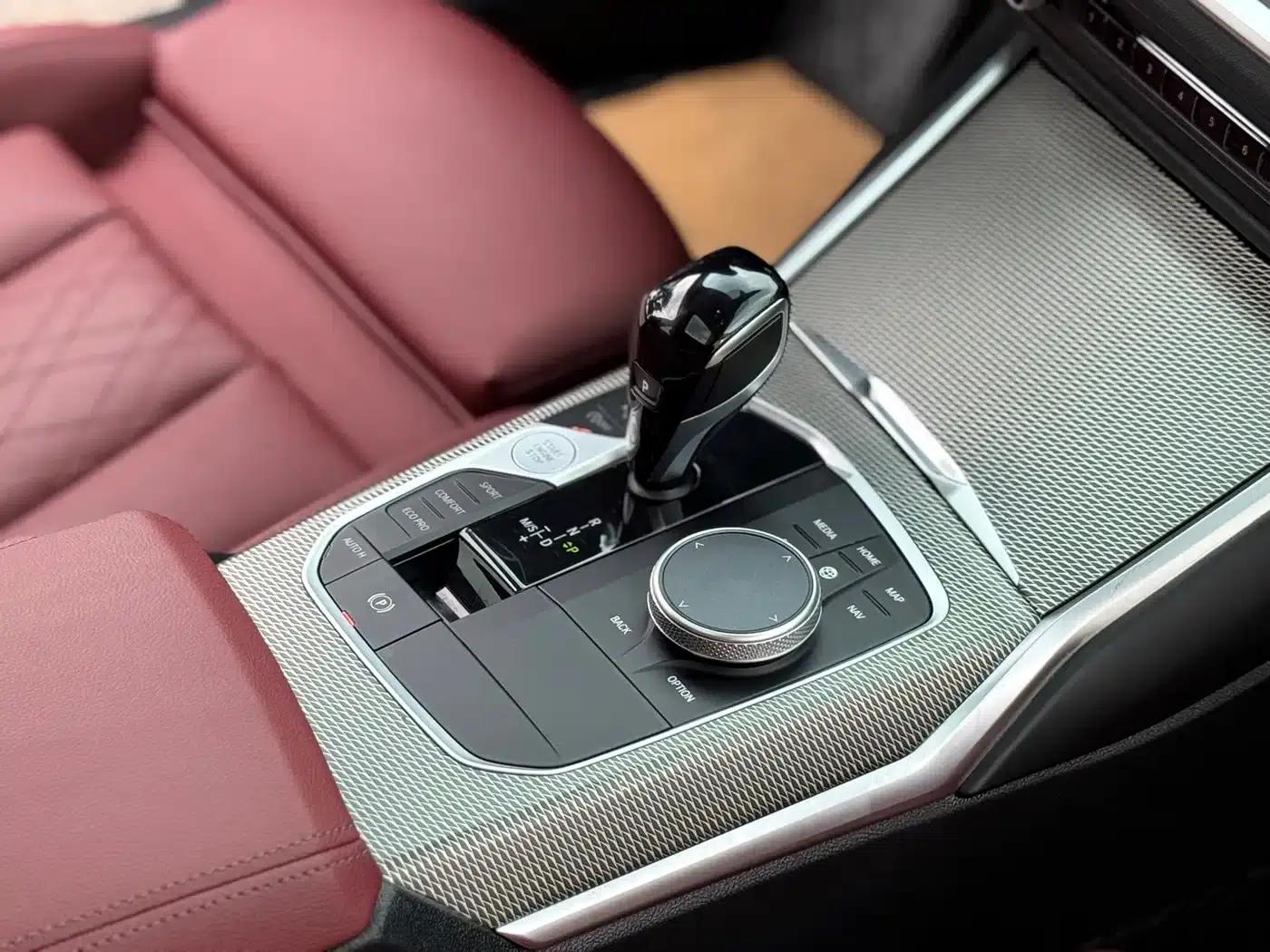 2022 BMW 3 Series Facelift 325i M Sport Shadow Edition — миниатюра 42