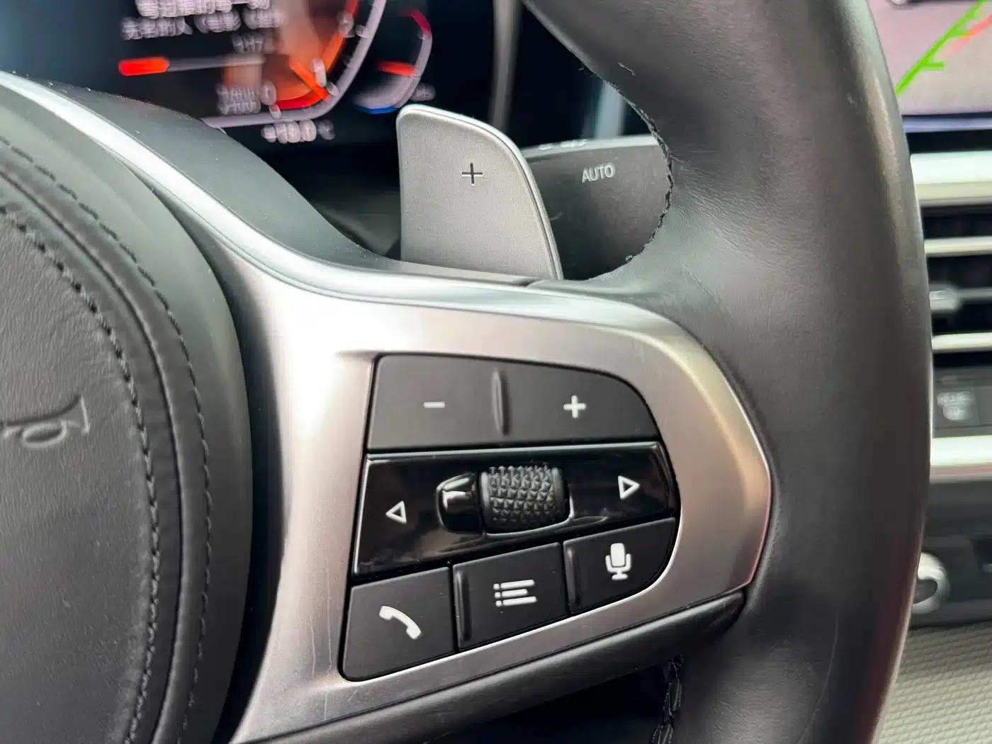 2022 BMW 3 Series Facelift 325i M Sport Shadow Edition — миниатюра 44