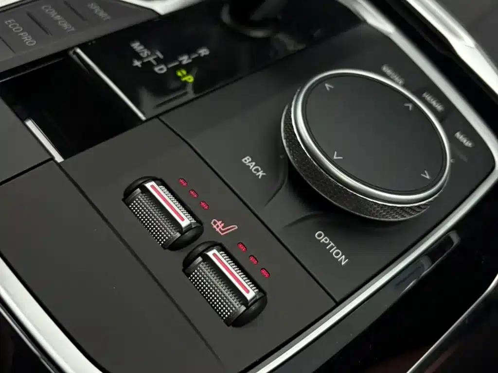 2022 BMW 3 Series Facelift 320Li M Sport Package — миниатюра 19
