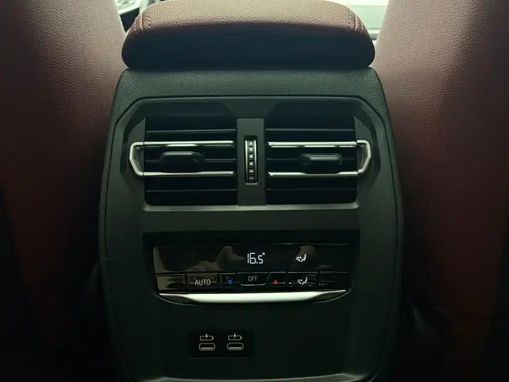 2022 BMW 3 Series Facelift 320Li M Sport Package — миниатюра 22