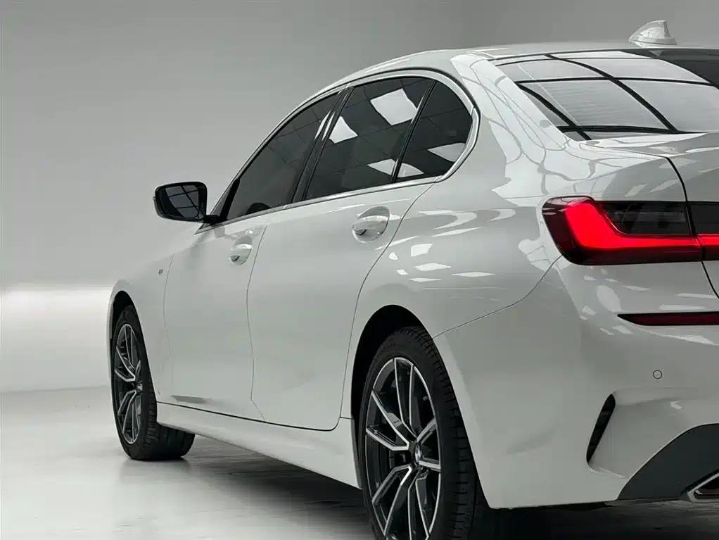 2022 BMW 3 Series Facelift 320Li M Sport Package — миниатюра 10