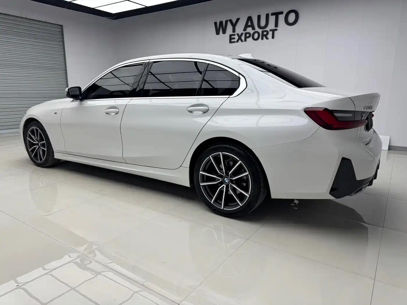 2022 BMW 3 Series 320Li M Sport Package — миниатюра 3