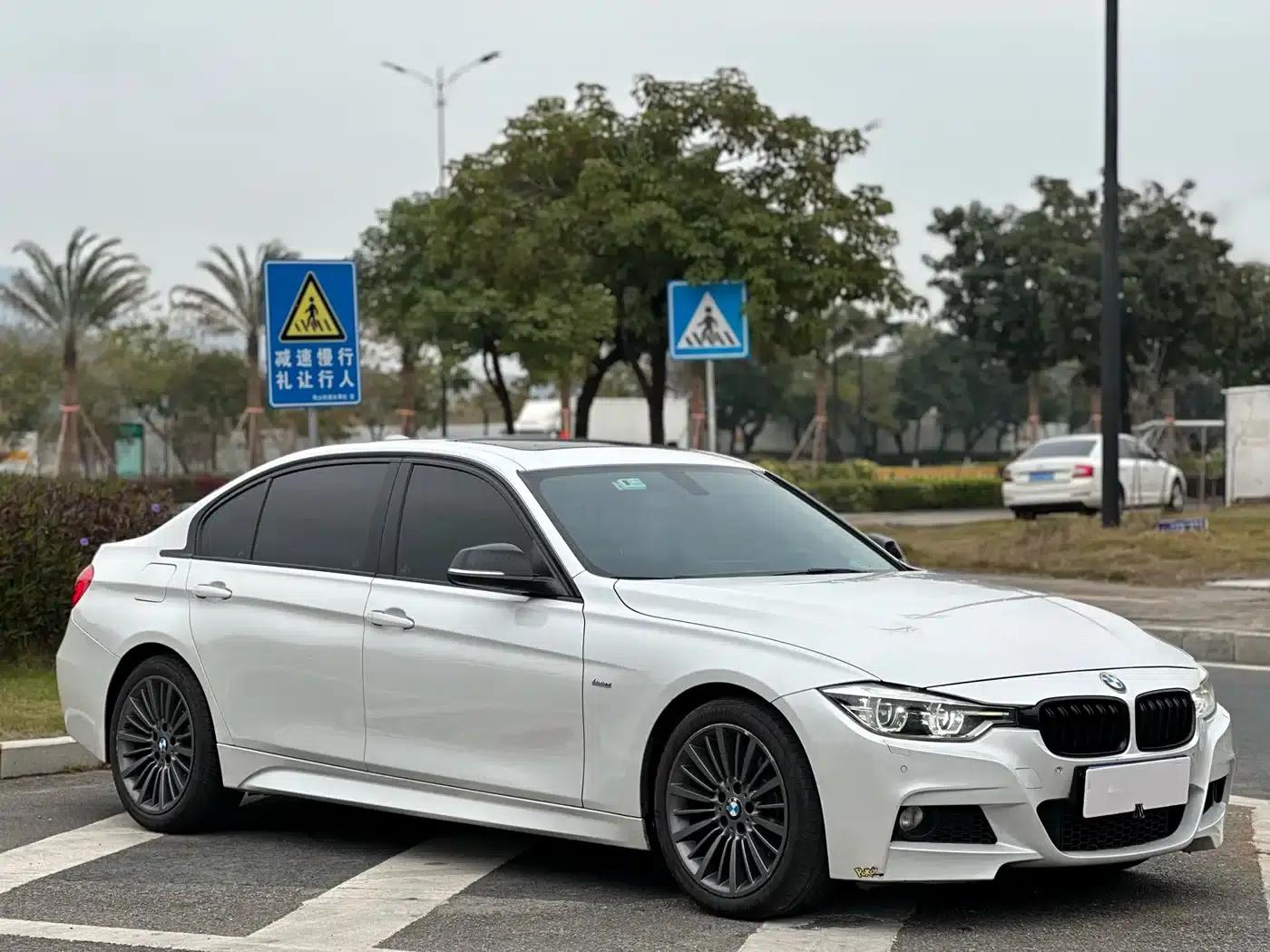 2018 BMW 3 Series 320Li Leading Luxury Package — миниатюра 3