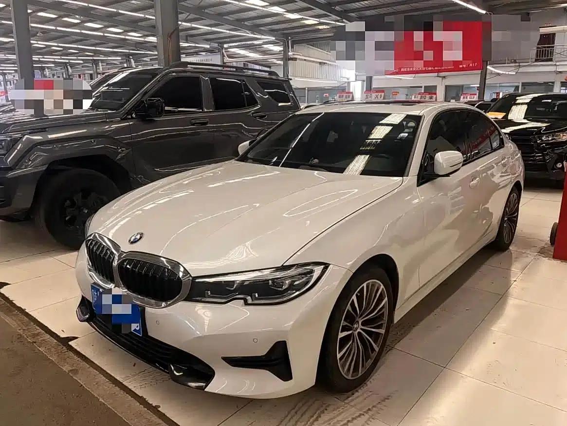 2021 BMW 3 Series 320i Sport Package — миниатюра 1