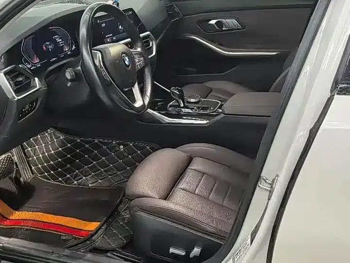 2021 BMW 3 Series 320i Sport Package — миниатюра 7