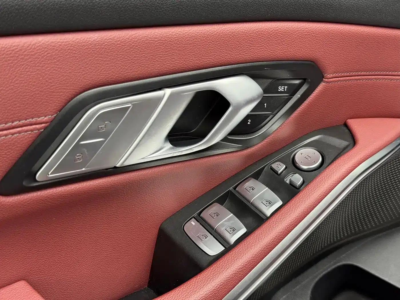 2022 BMW 3 Series 325i M Sport Package — миниатюра 6