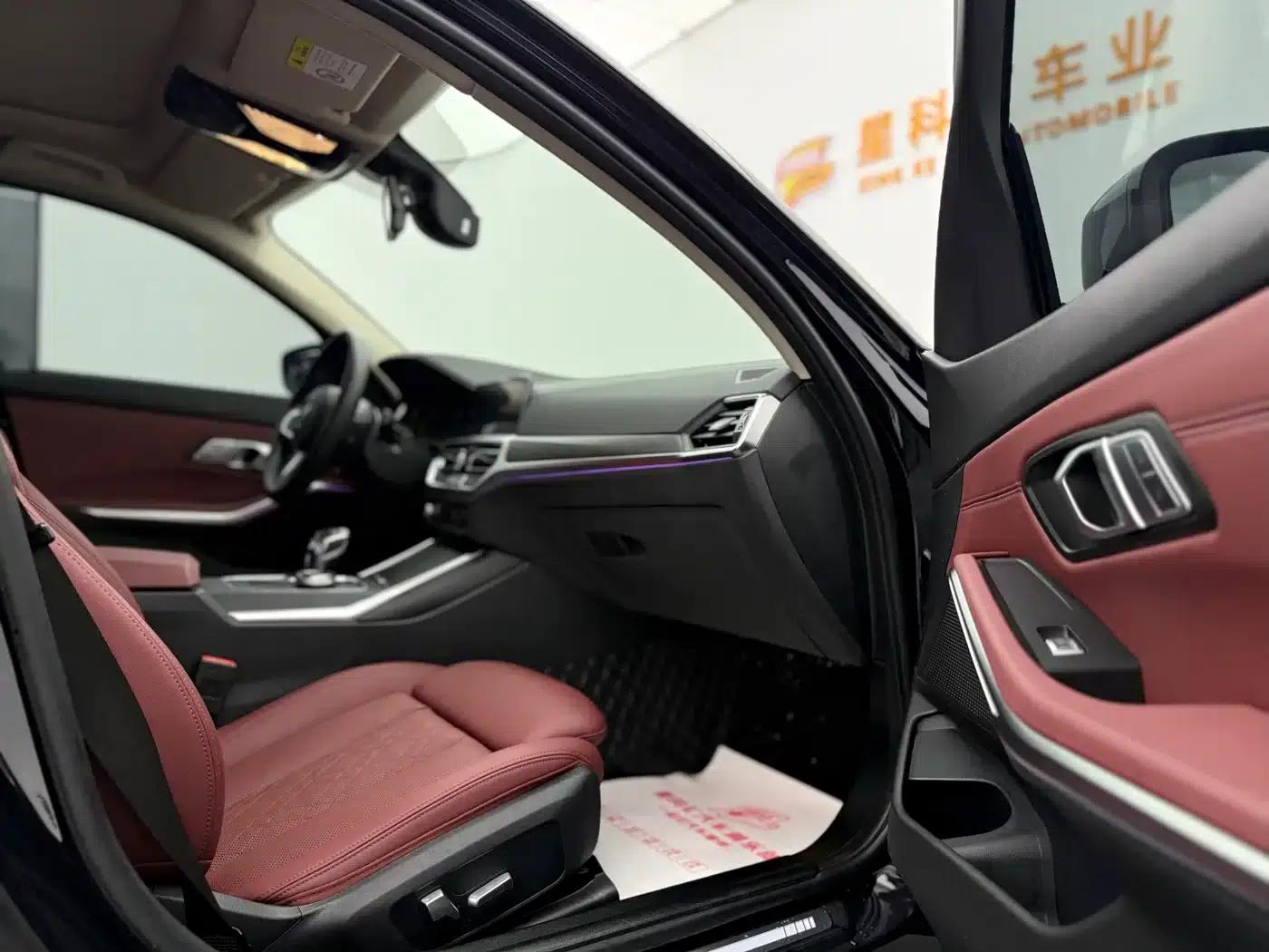 2022 BMW 3 Series 325i M Sport Package — миниатюра 9