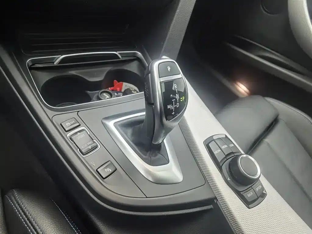 2018 BMW 3 Series 320i M Sport Package — миниатюра 13