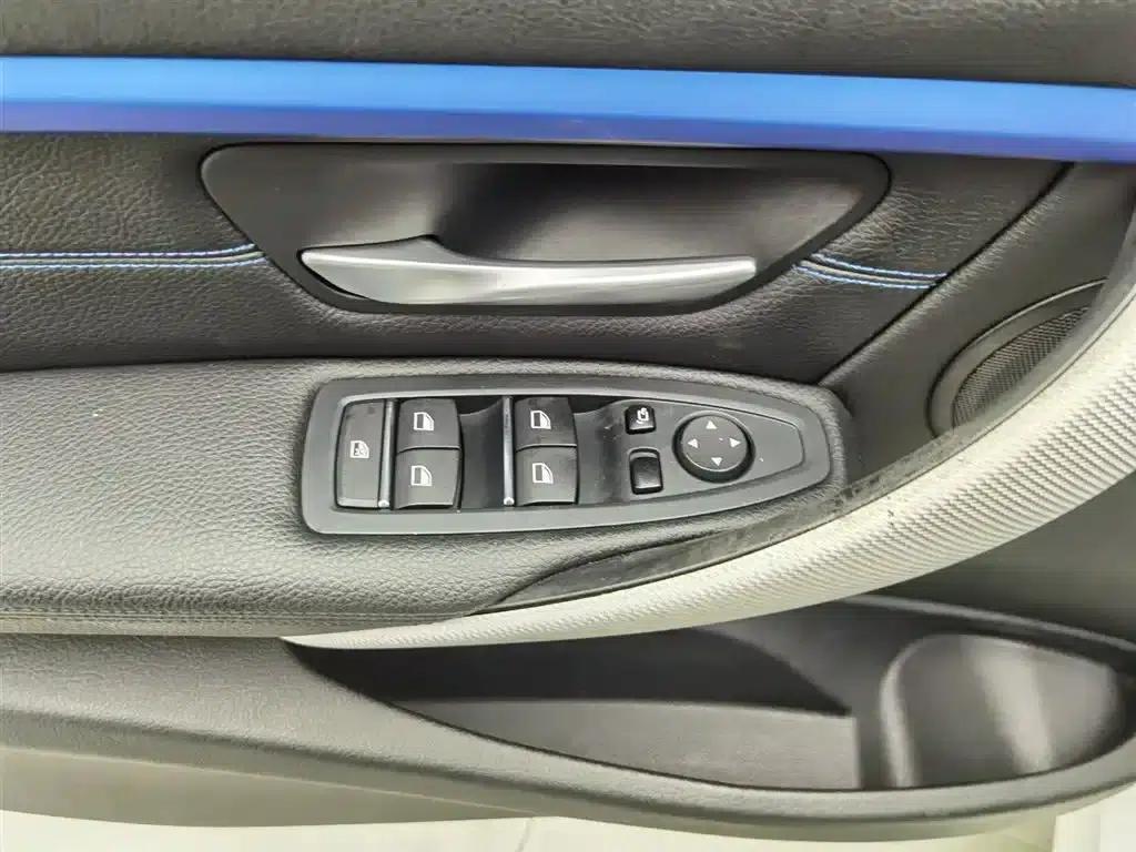 2018 BMW 3 Series 320i M Sport Package — миниатюра 9