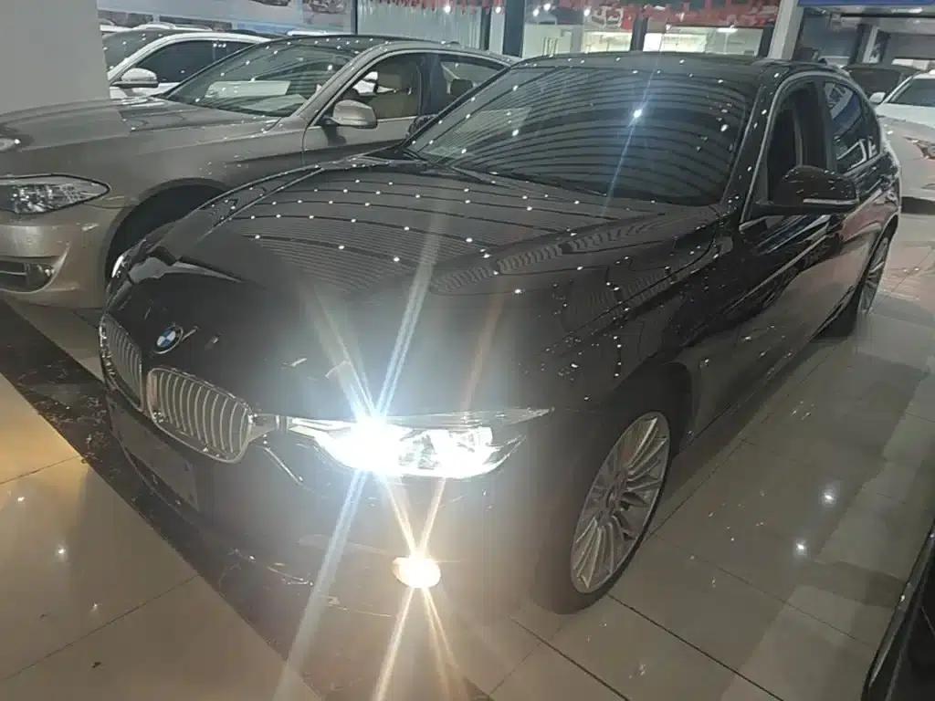 BMW 3 Series 2018 320Li Fashion Edition — миниатюра 1