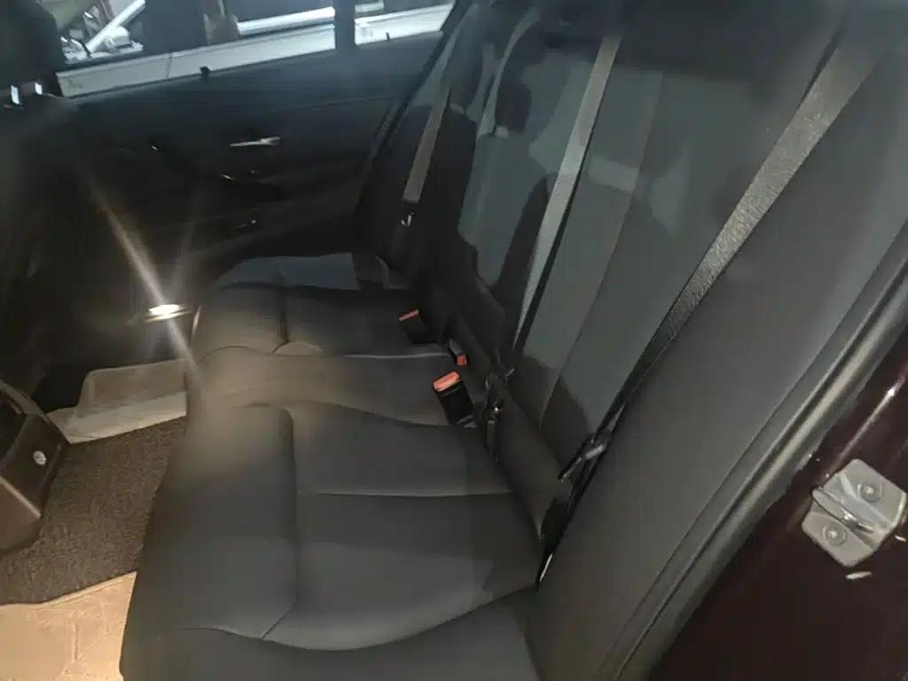 BMW 3 Series 2018 320Li Fashion Edition — миниатюра 17