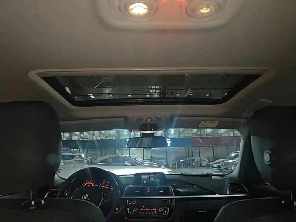 BMW 3 Series 2018 320Li Fashion Edition — миниатюра 18
